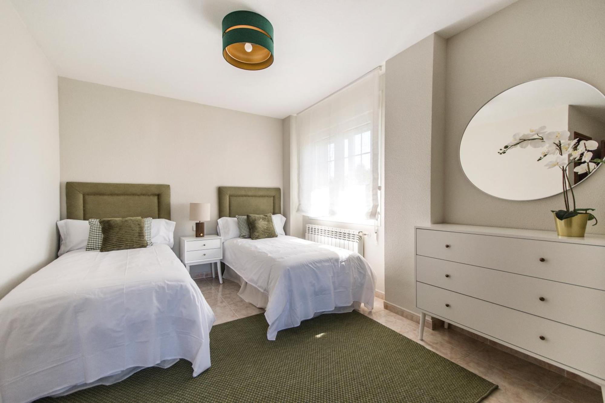 El Jardin De Estrella Villa Navacerrada Luaran gambar