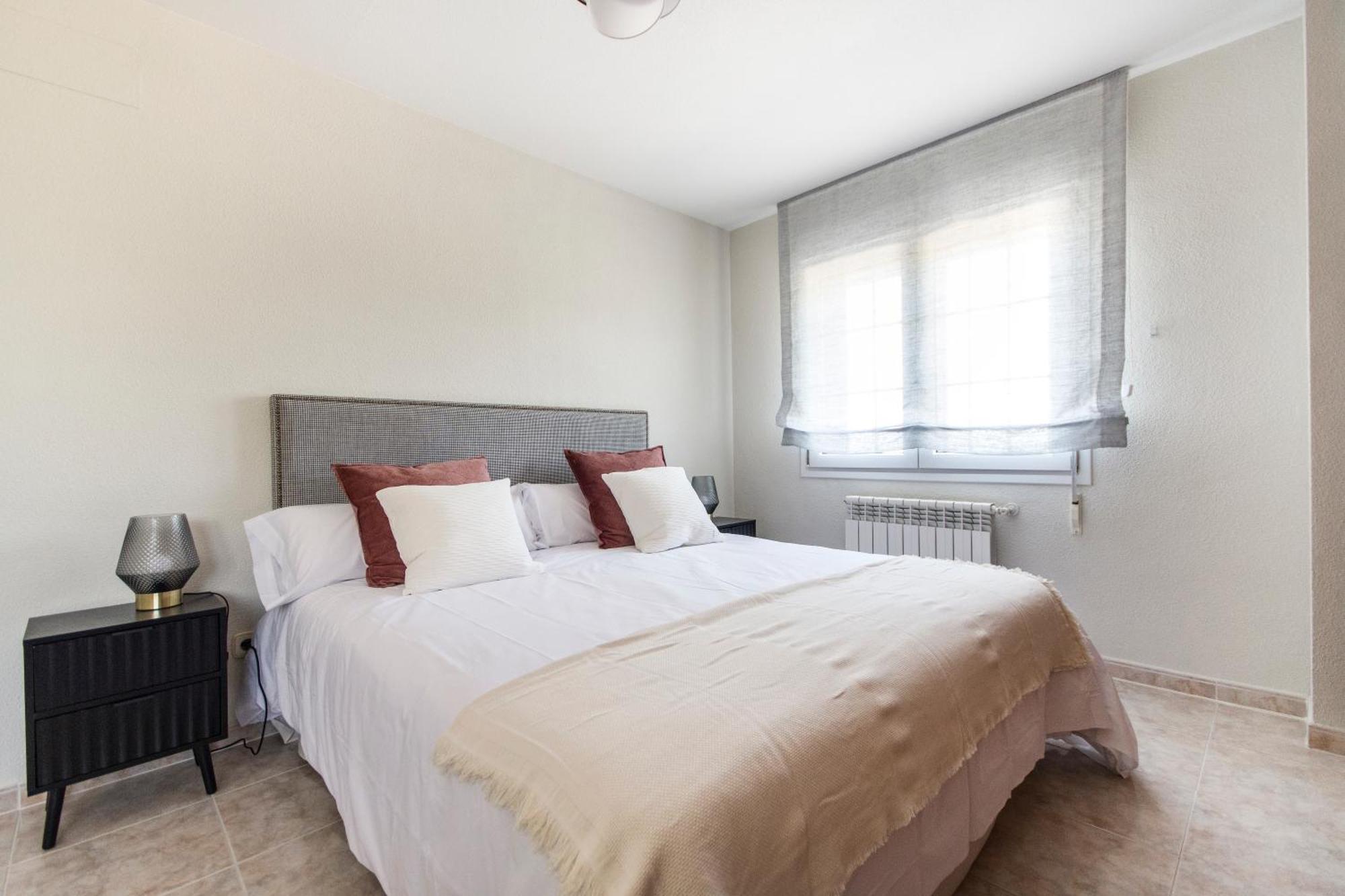 El Jardin De Estrella Villa Navacerrada Luaran gambar